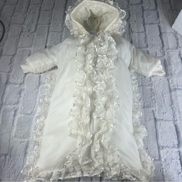 Vintage 5 piece christening gown set; baptism gown set - Picture 6 of 15